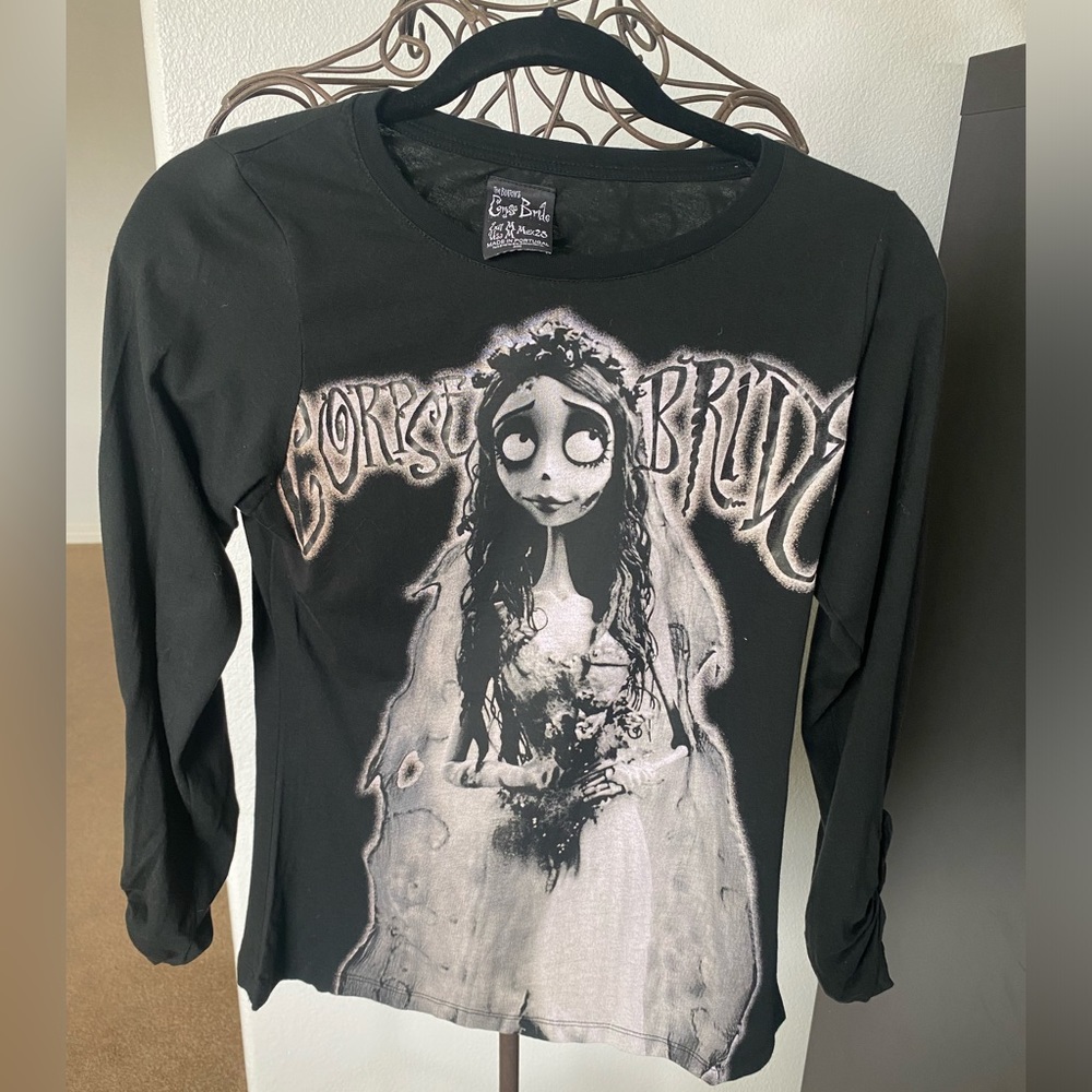 Zara Corpse Bride Long Sleeve Shirt. Medium.